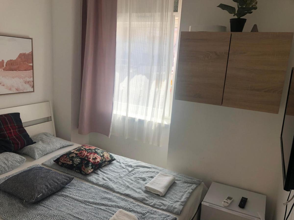 Bella Fiore Mini Rooms 3 Budapest Exterior photo