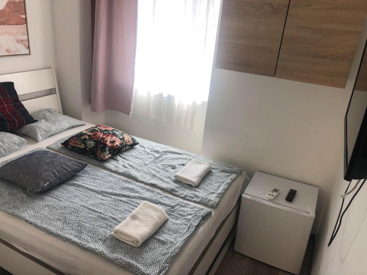 Bella Fiore Mini Rooms 3 Budapest Exterior photo